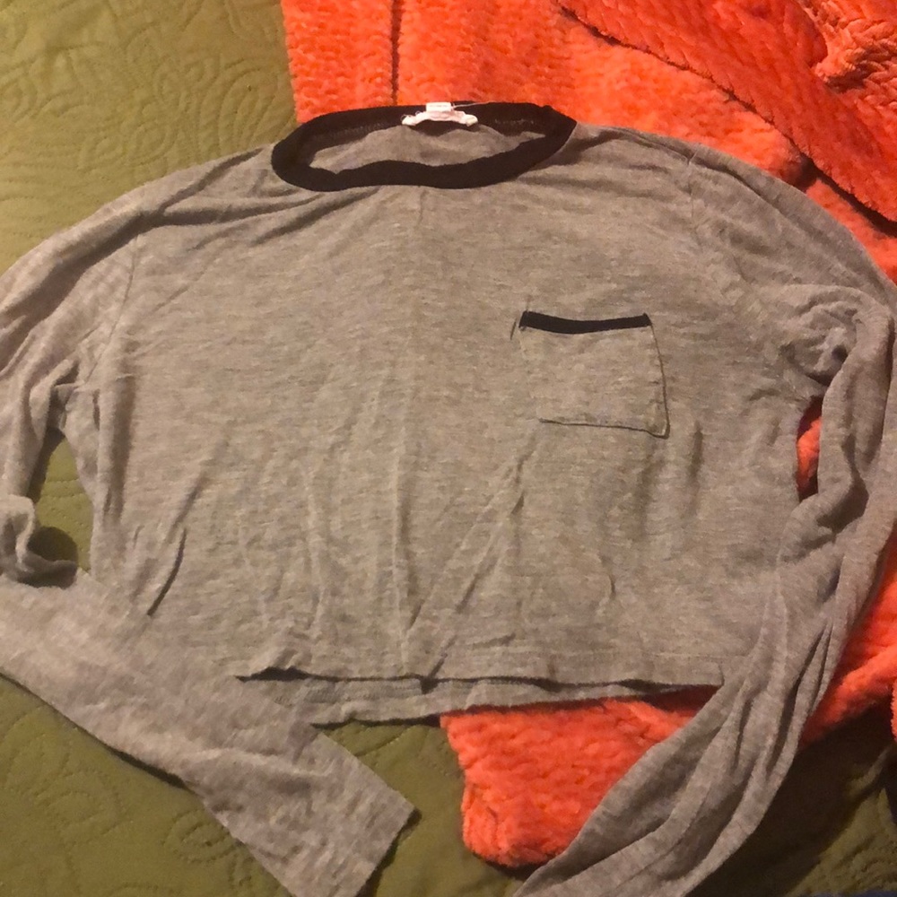 Gray crop top